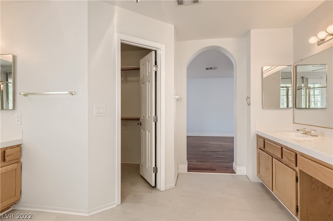 2004 Silverton Drive Henderson, NV 89074 - Photo 18 of 27