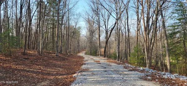 $367,400 | 2936 Leatherwood Ford Road, Jamestown, TN 38556