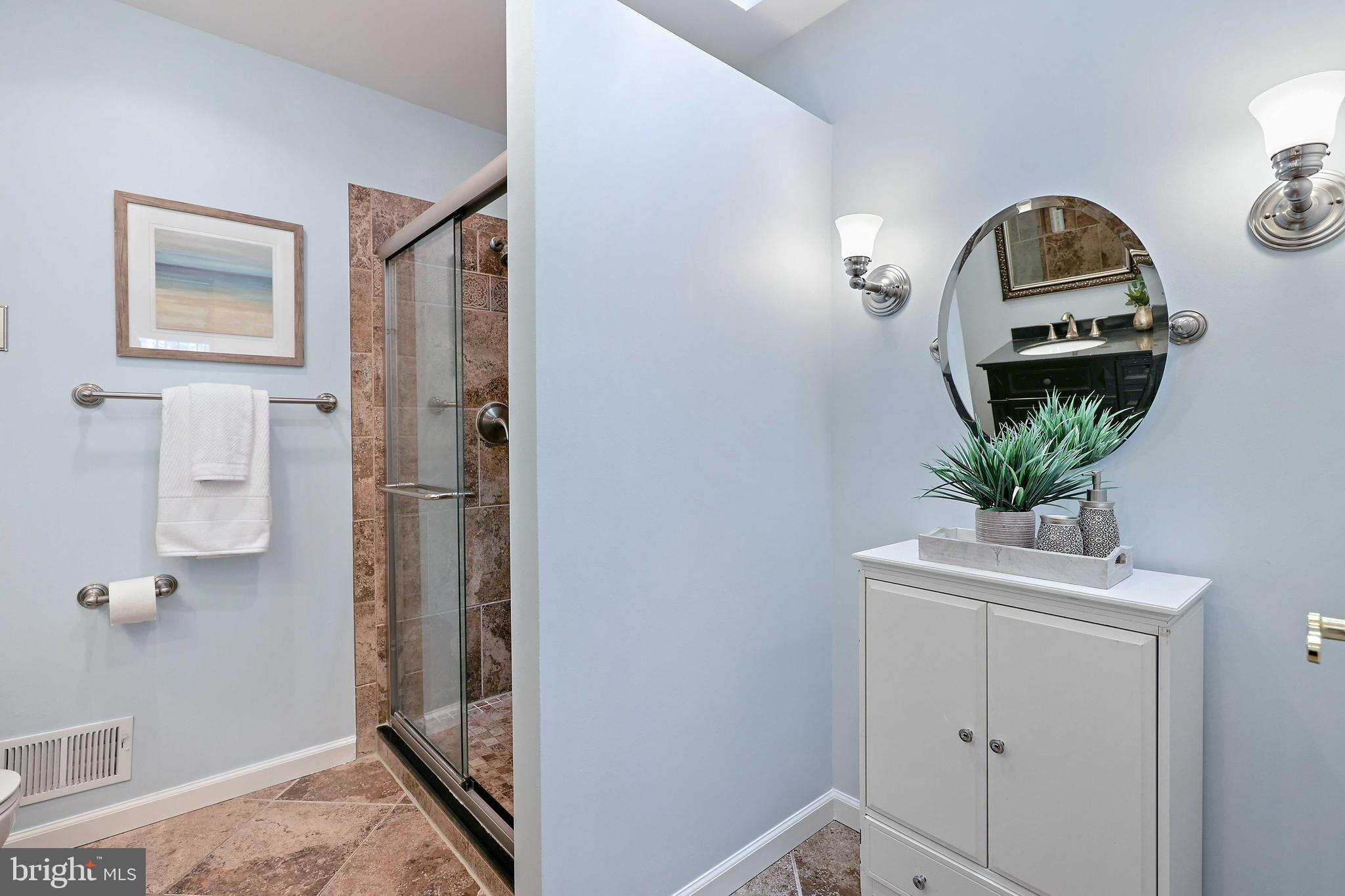 1402 Hunting Wood Road Annapolis, MD 21403 - Photo 19 of 48 Primary bathroom with extra vanity space