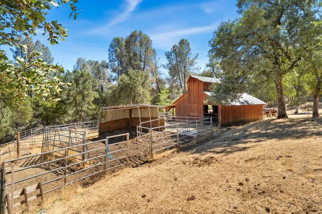 $919,000 | 2004 Bruin Trail, Placerville, CA 95667