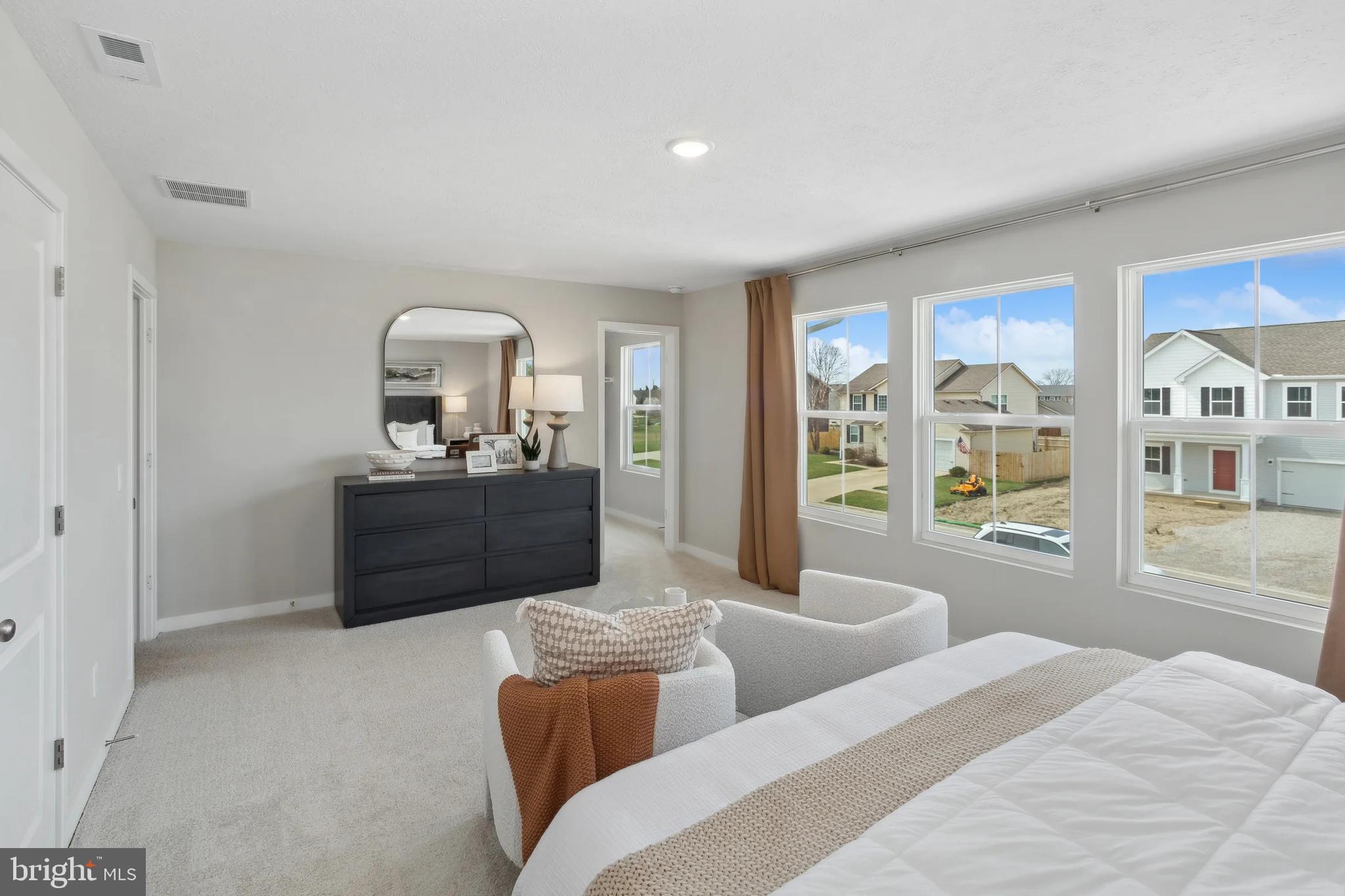94 Thornton Avenue Ranson, WV 25438 - Photo 12 of 24 a living room with furniture