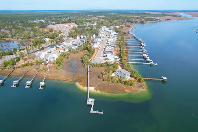 $1,275,000 | 357 Blowing Fresh Drive, Charleston, SC 29492