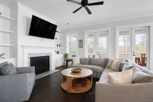 $1,275,000 | 357 Blowing Fresh Drive, Charleston, SC 29492