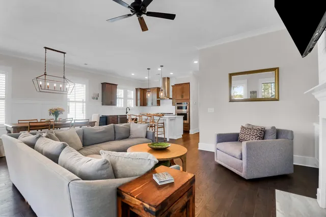 $1,275,000 | 357 Blowing Fresh Drive, Charleston, SC 29492