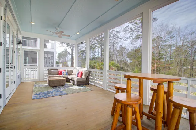 $1,275,000 | 357 Blowing Fresh Drive, Charleston, SC 29492