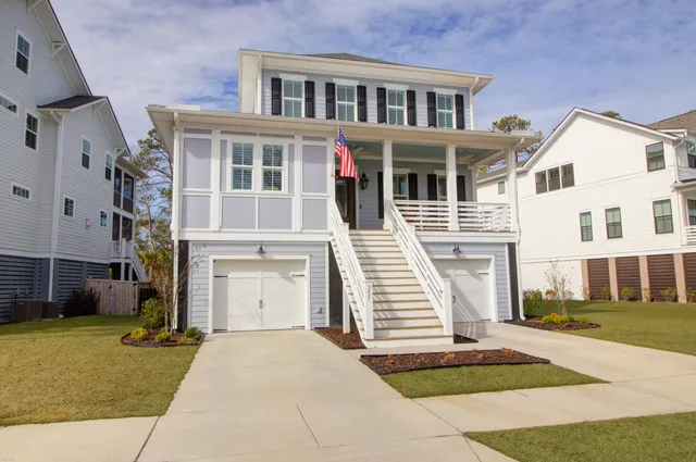 $1,275,000 | 357 Blowing Fresh Drive, Charleston, SC 29492