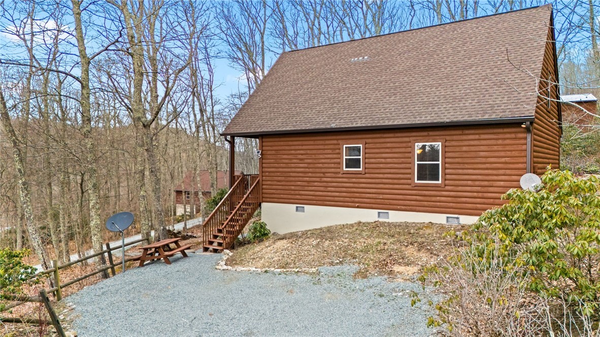 20 Cabin Ridge Lane Banner Elk, NC 28604 - Photo 7 of 36