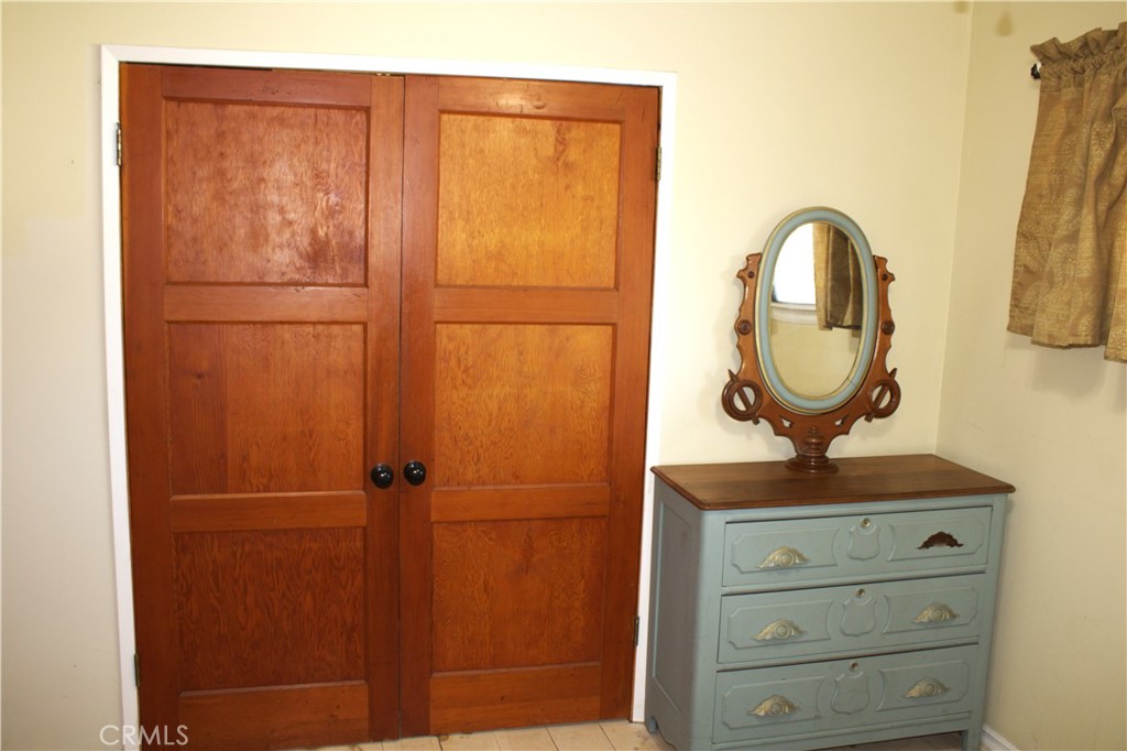 1671 Twin Lakes Road Wrightwood, CA 92397 - Photo 17 of 29 bedroom 1