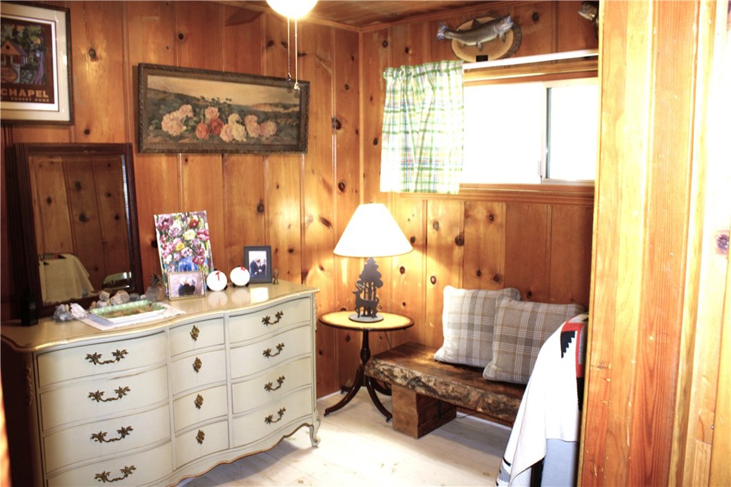 1671 Twin Lakes Road Wrightwood, CA 92397 - Photo 18 of 29 bedroom 2