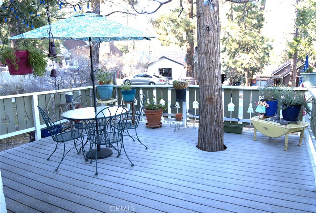 1671 Twin Lakes Road Wrightwood, CA 92397 - Photo 29 of 29 Deck front of house