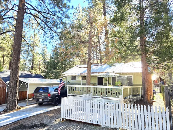 $394,900 | 1671 Twin Lakes Road, Wrightwood, CA 92397