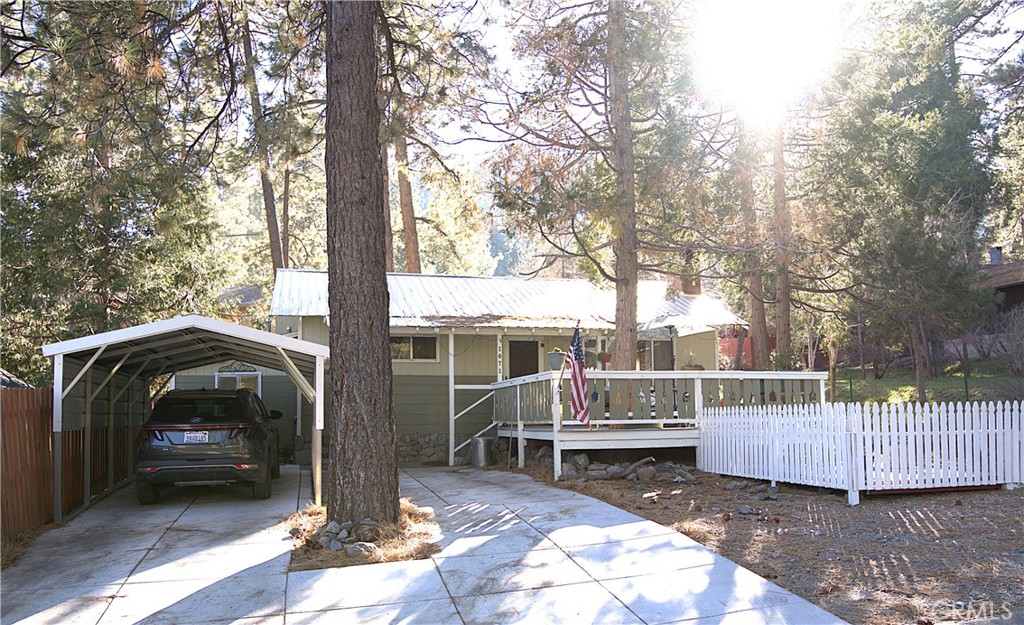 1671 Twin Lakes Road Wrightwood, CA 92397 - Photo 4 of 29 Front with carport