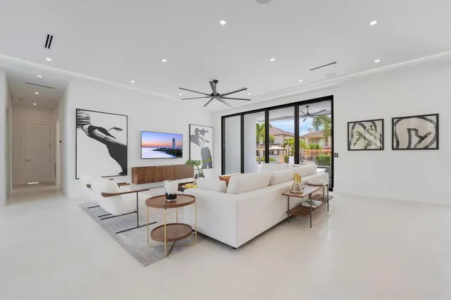 $7,295,000 | 948 Banyan Drive, Delray Beach, FL 33483