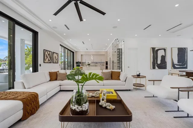 $7,295,000 | 948 Banyan Drive, Delray Beach, FL 33483