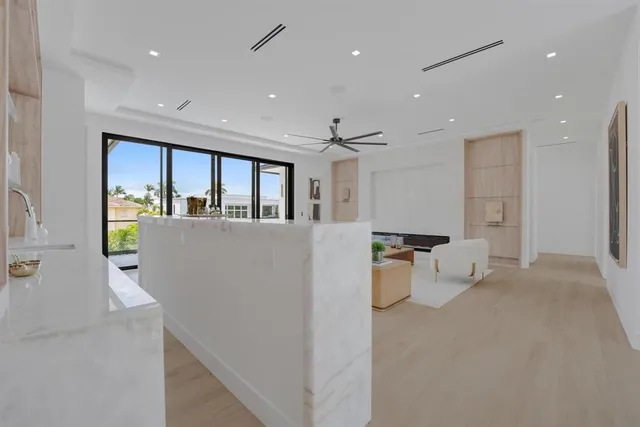 $7,295,000 | 948 Banyan Drive, Delray Beach, FL 33483