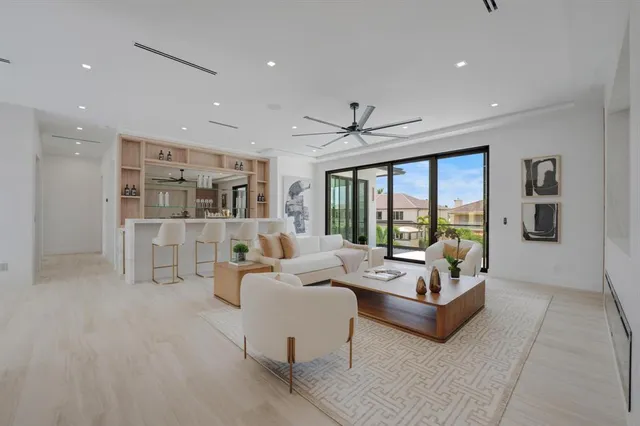 $7,295,000 | 948 Banyan Drive, Delray Beach, FL 33483