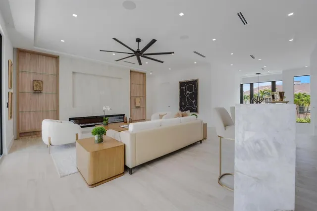 $7,295,000 | 948 Banyan Drive, Delray Beach, FL 33483