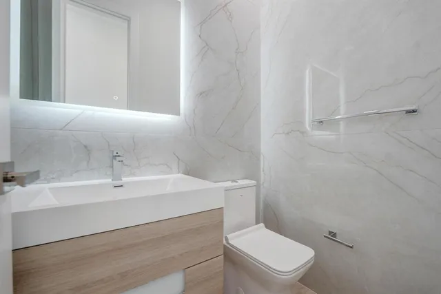 $7,295,000 | 948 Banyan Drive, Delray Beach, FL 33483