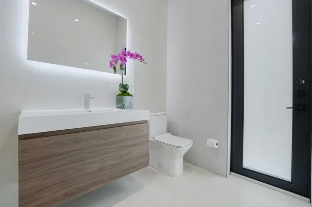 $7,295,000 | 948 Banyan Drive, Delray Beach, FL 33483