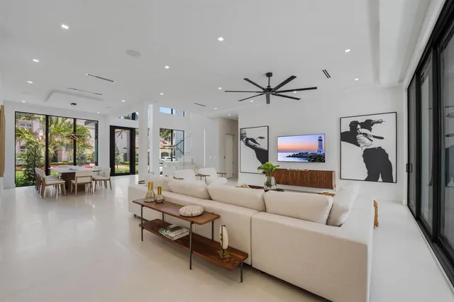 $7,295,000 | 948 Banyan Drive, Delray Beach, FL 33483