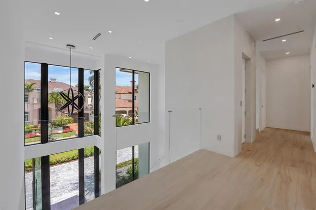 $7,295,000 | 948 Banyan Drive, Delray Beach, FL 33483