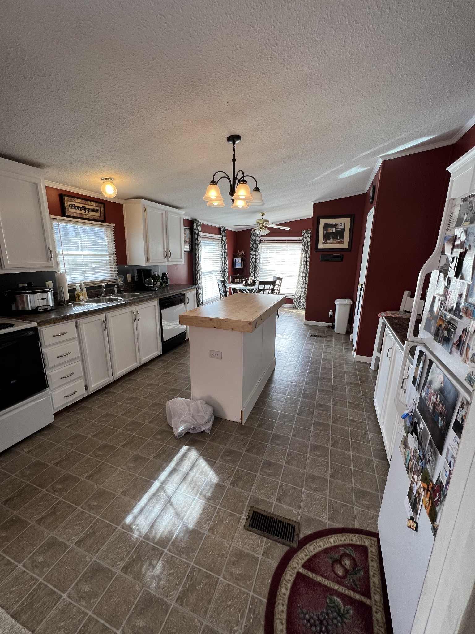 1196 Cerulean Road Cadiz, KY 42211 - Photo 11 of 17 Gallery Image 11