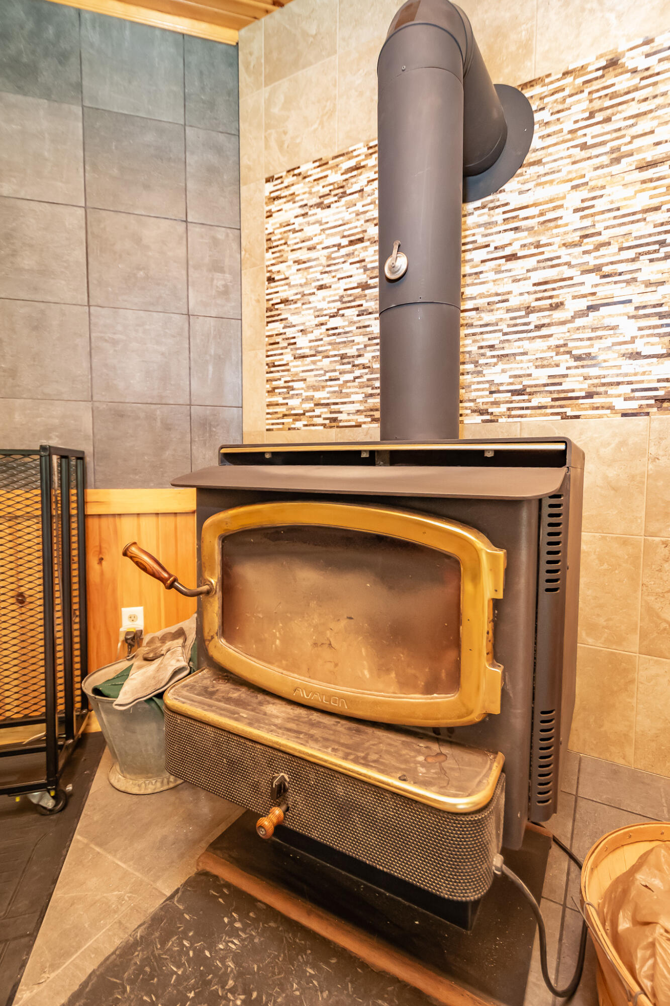 183 Barnard Road Brownville, ME 04414 - Photo 17 of 79 DSC_0917