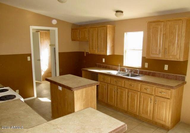 14512 South Tuthill Road Buckeye, AZ 85326 - Photo 17 of 26 DBCB1BCA-3081-4FB9-A87D-0AE6C8658DFA