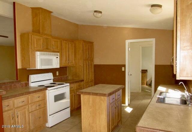 14512 South Tuthill Road Buckeye, AZ 85326 - Photo 5 of 26 A4B796A4-30FB-460C-A79F-0F63F2091B62