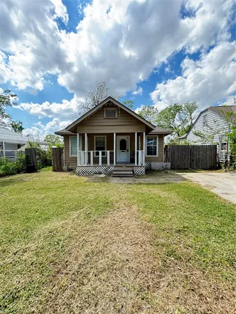$150,000 | 512 Wafer Street, Pasadena, TX 77506