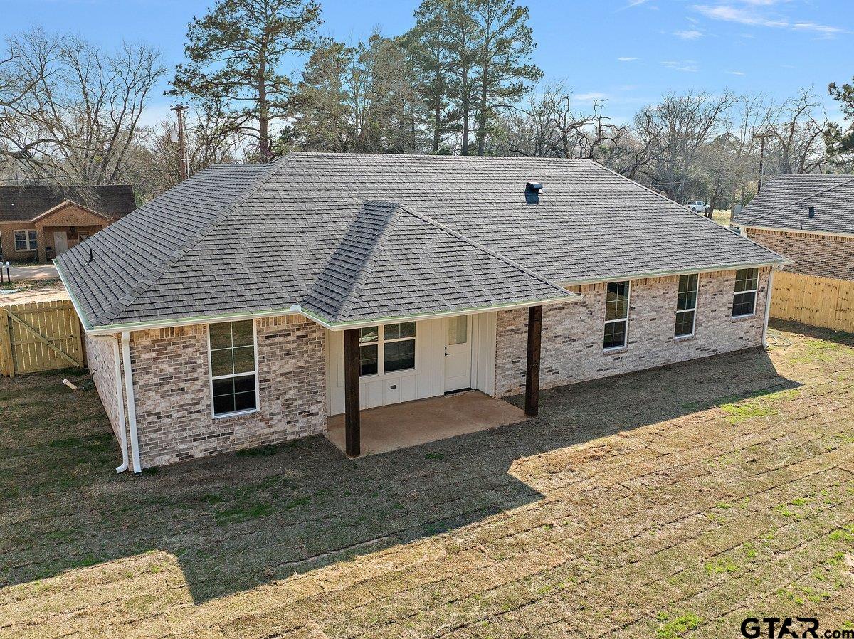 202 Jordan Street Rusk, TX 75785 - Photo 3 of 29