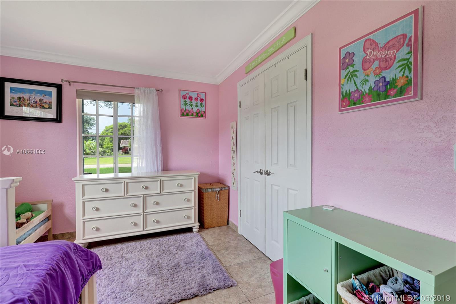 5700 Southwest 188th Avenue Southwest Ranches, FL 33332 - Photo 15 of 61 Gallery Image 15