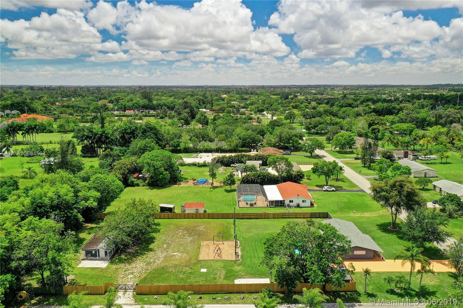 5700 Southwest 188th Avenue Southwest Ranches, FL 33332 - Photo 24 of 61 Gallery Image 24