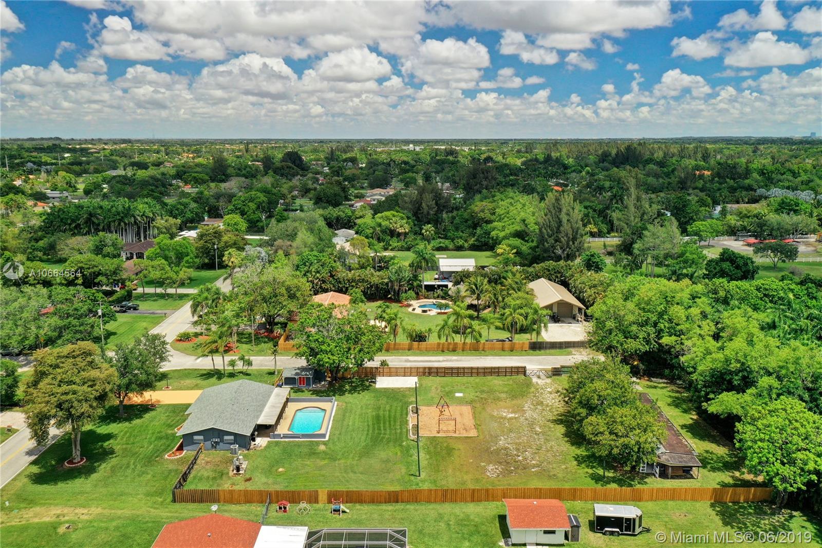 5700 Southwest 188th Avenue Southwest Ranches, FL 33332 - Photo 28 of 61 Gallery Image 28