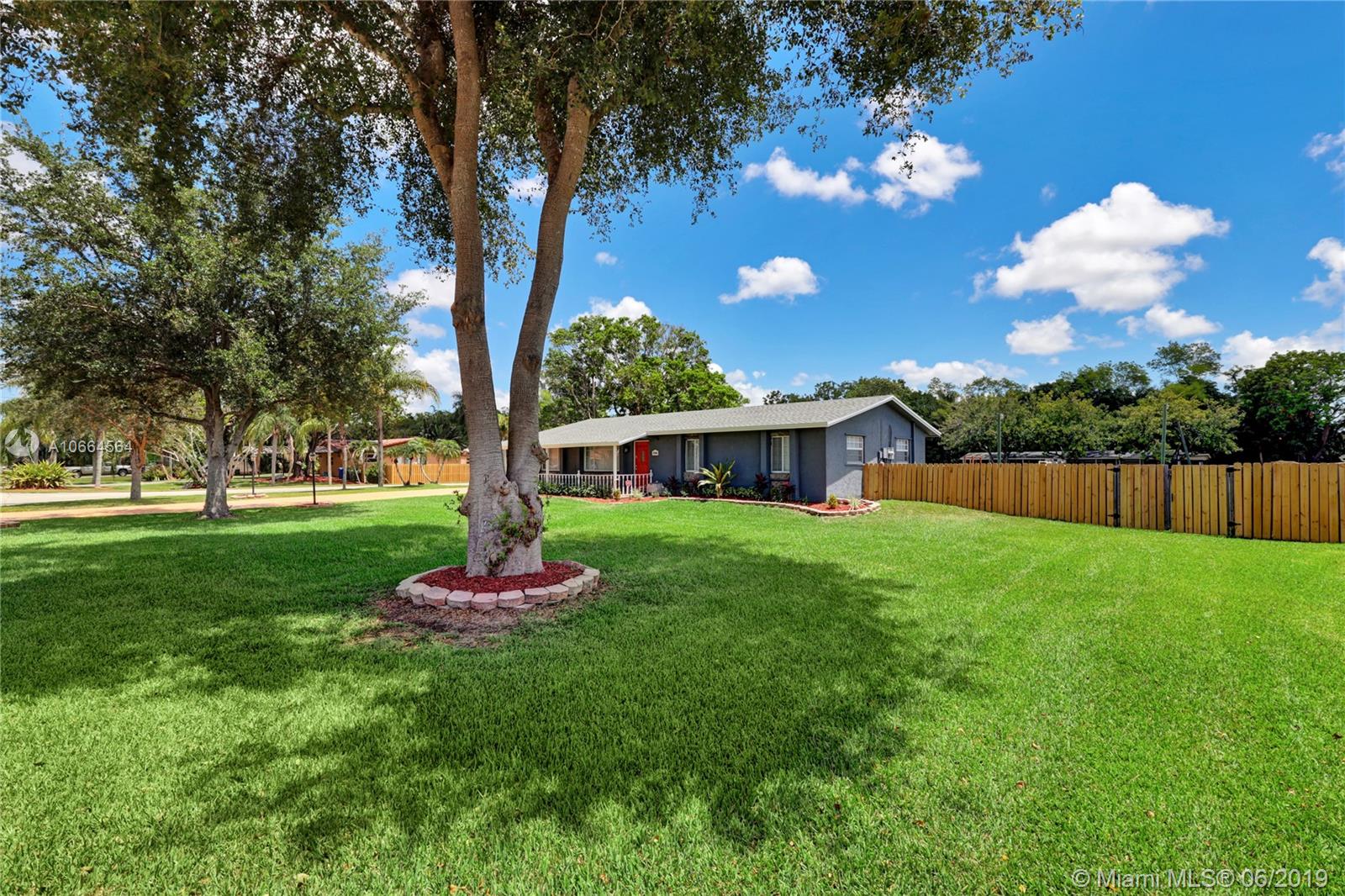 5700 Southwest 188th Avenue Southwest Ranches, FL 33332 - Photo 37 of 61 Gallery Image 37