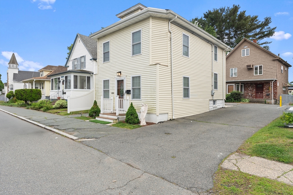 38 1/2 Ellsworth Road Peabody, MA 01960 - Photo 1 of 25