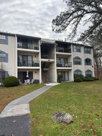 a front view of house with yard