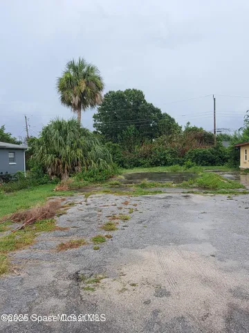 $29,900 | 610 Paw Paw Street, Cocoa, FL 32922