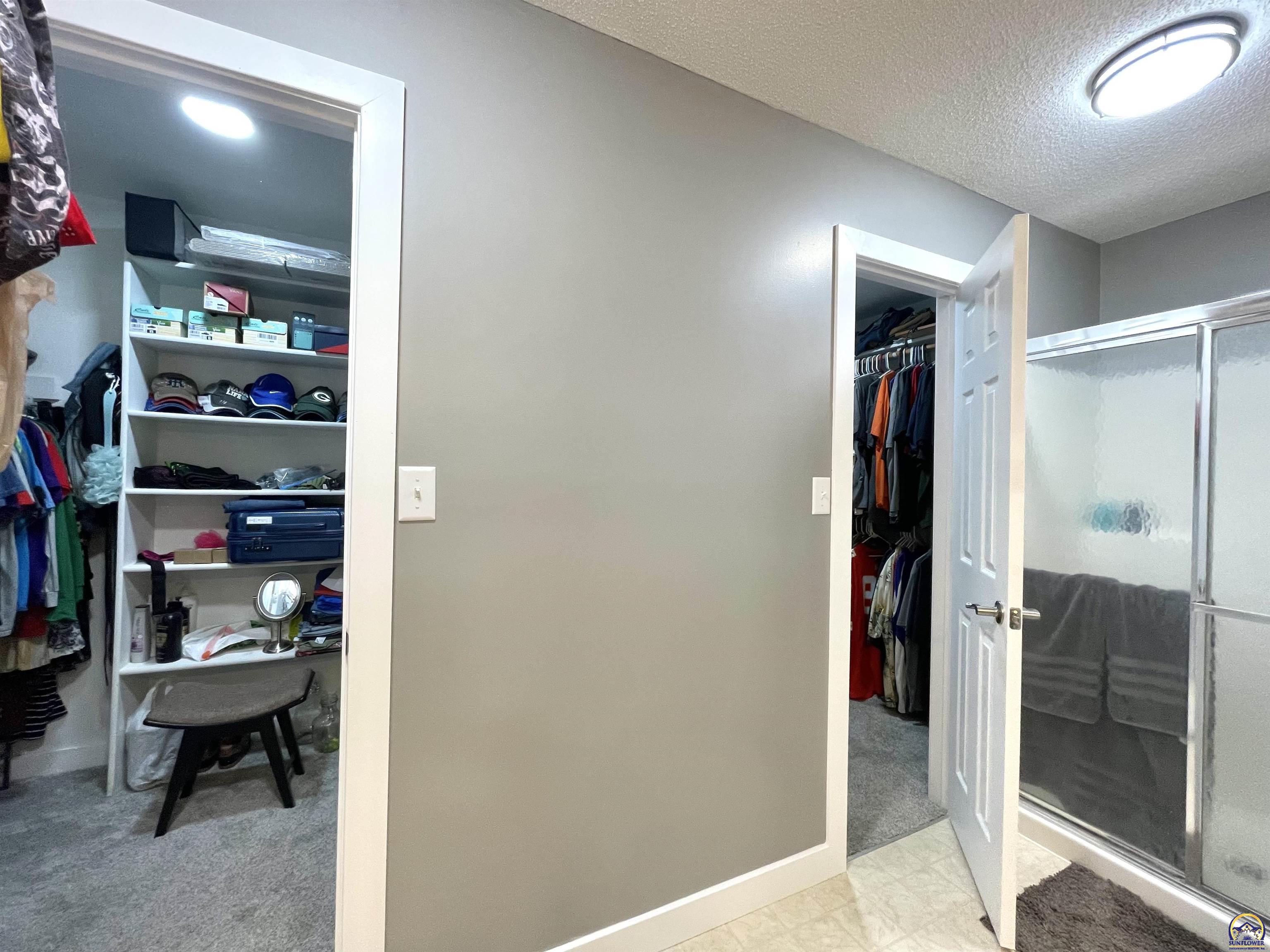 1836 Southwest Urish Road Topeka, KS 66615 - Photo 13 of 27