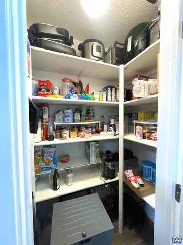 $398,000 | 1836 Southwest Urish Road, Topeka, KS 66615