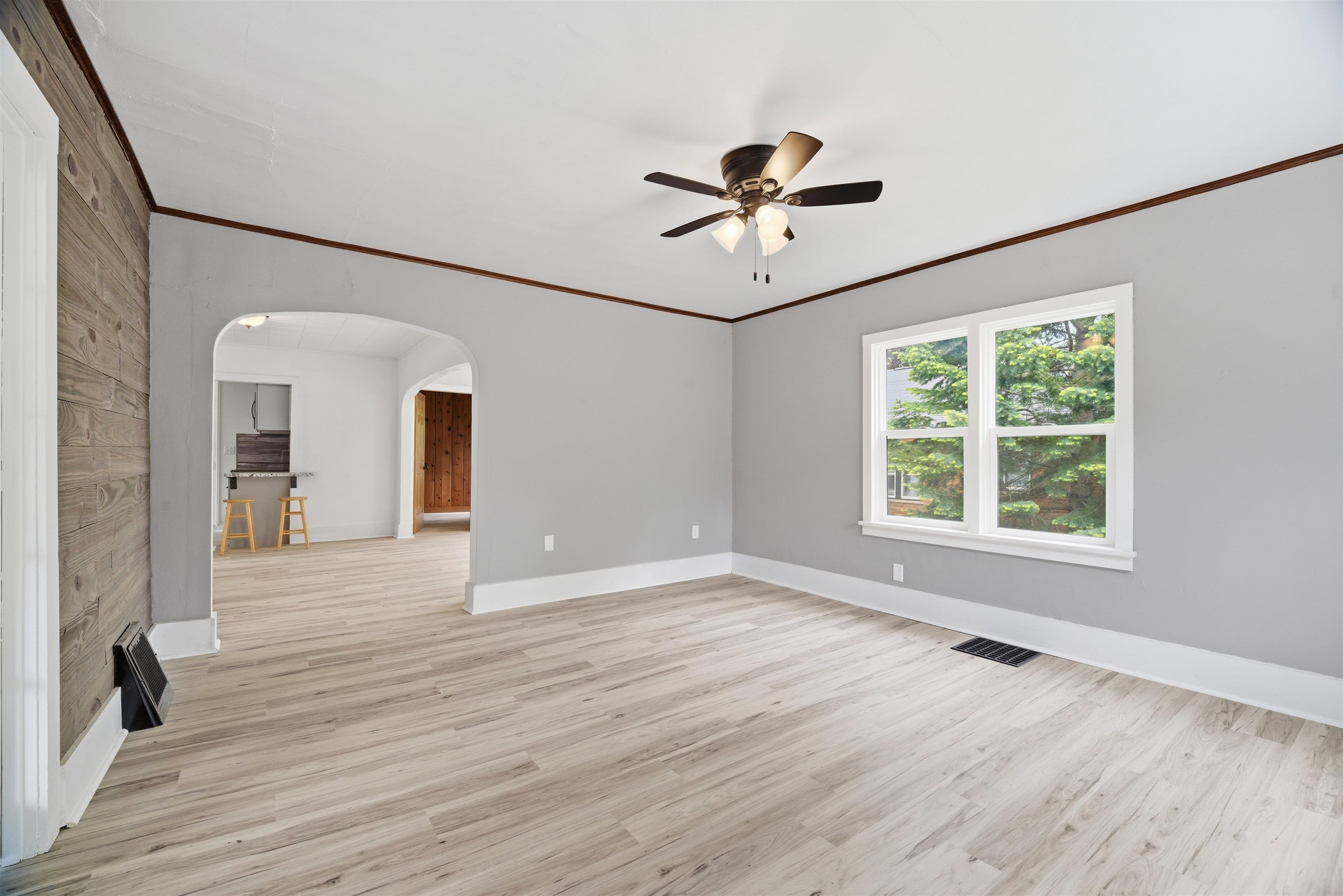 410 Granite Street Waupaca, WI 54981 - Photo 11 of 32