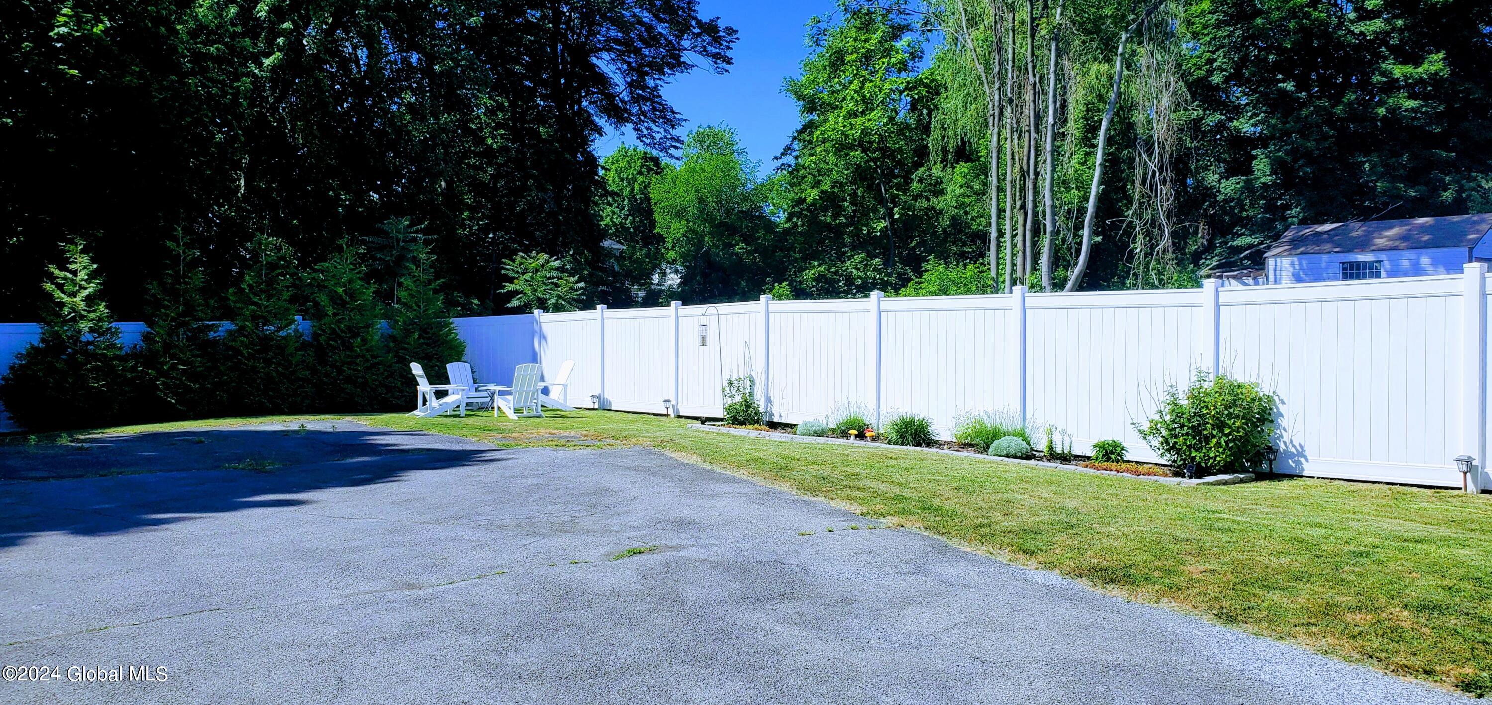 31 Osborne Road Colonie, NY 12205 - Photo 6 of 47 20240603_155107 - Copy - Copy - Copy