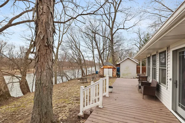 $229,900 | 204 South Henry Street, Ashkum, IL 60911