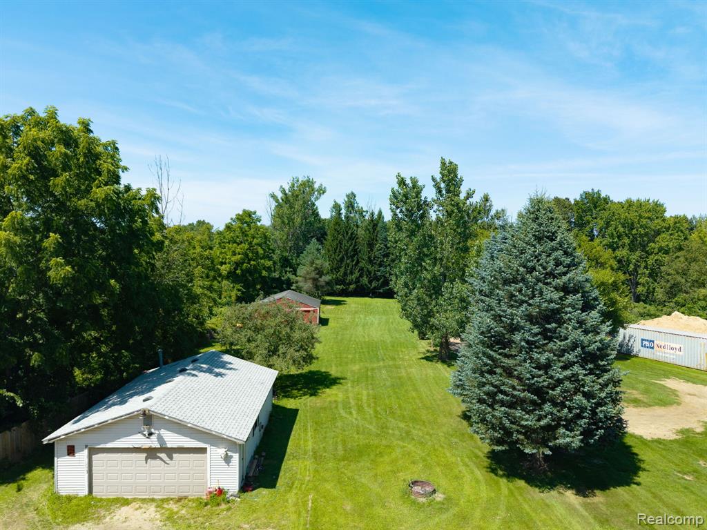 736 Academy Road Holly, MI 48442 - Photo 3 of 22 Gallery Image 3
