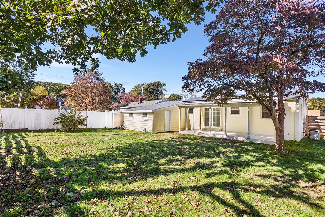 14 Whittlesey Road Johnston, RI 02919 - Photo 23 of 28