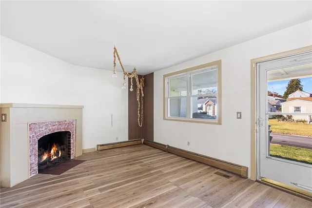 $380,000 | 14 Whittlesey Road, Johnston, RI 02919