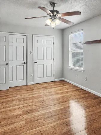 $1,395 | 5617 Avenue R 1/2, Galveston, TX 77551