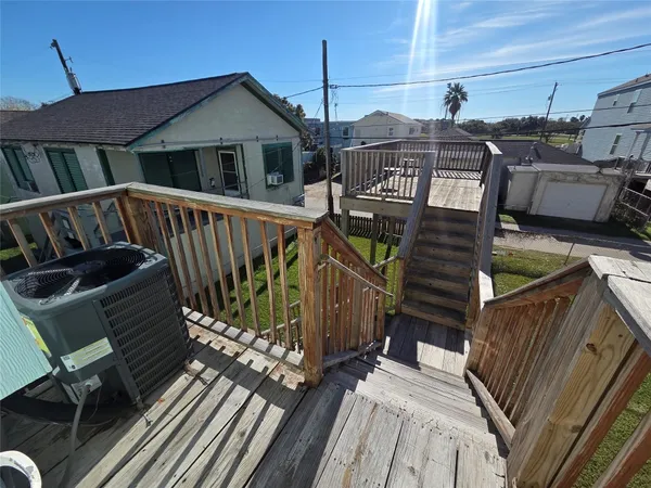 $1,475 | 5617 Avenue R 1/2, Galveston, TX 77551