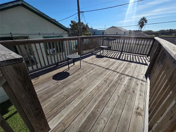 $1,475 | 5617 Avenue R 1/2, Galveston, TX 77551