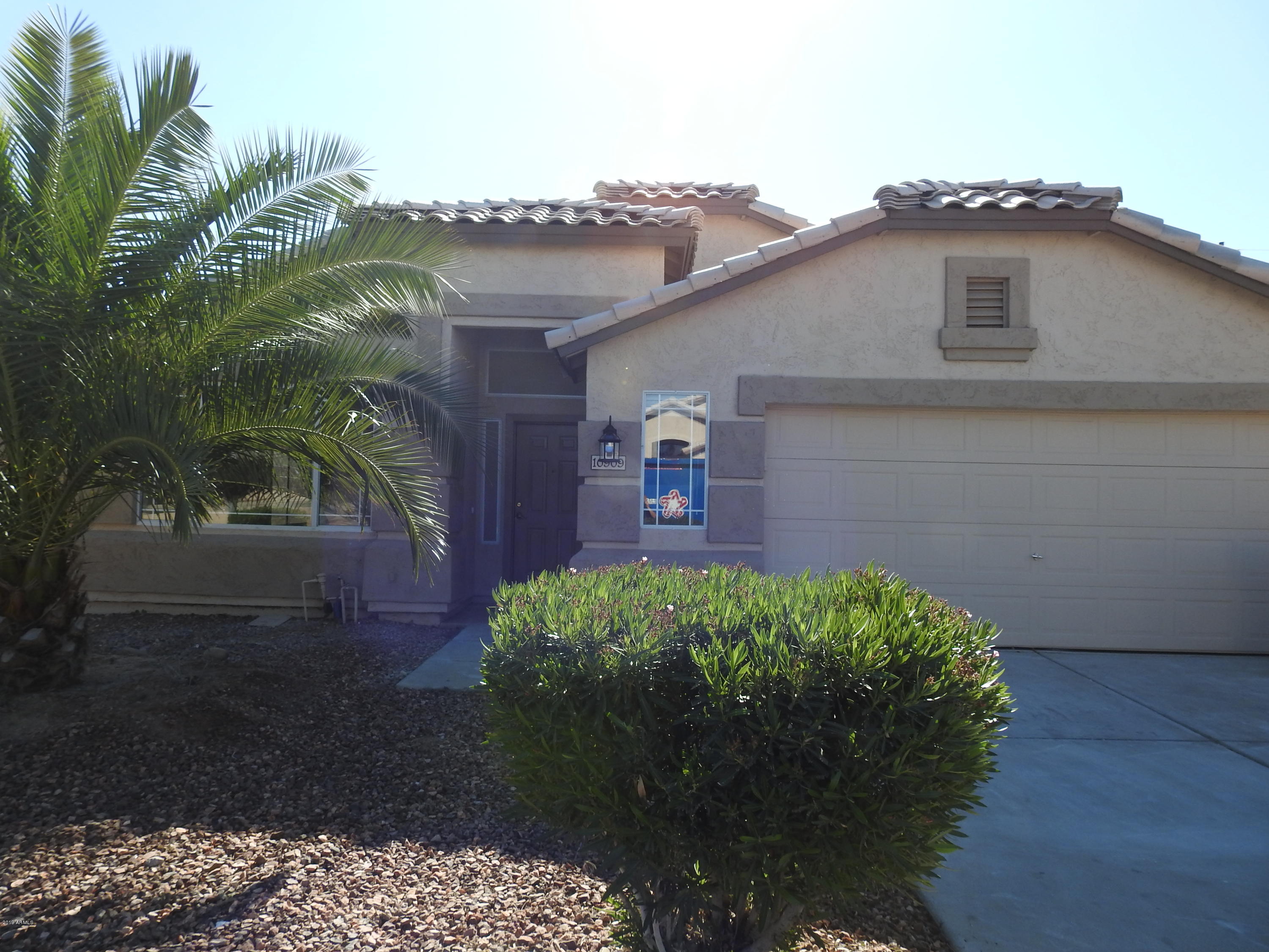 10909 West Almeria Road Avondale, AZ 85392 - Photo 1 of 31 DSCN9983